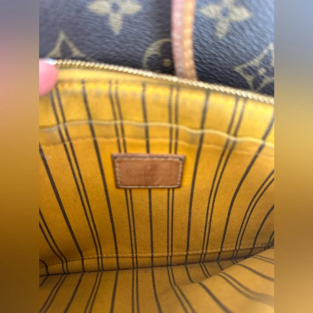 Louis Vuitton Neverfull Tote MM Brown Canvas Monogram - Picture 13 of 16